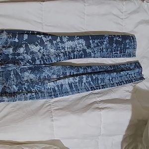 Women's jeans